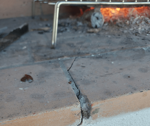 ¿Cómo arreglar grietas en la barbacoa? Guía paso a paso - fischer Shop