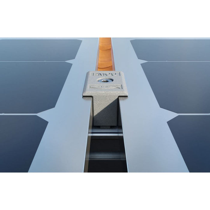 Abrazadera o grapa central univeral para módulos fotovoltaicos PMC-U fischer (10 unidades) color negro - fischer Shop